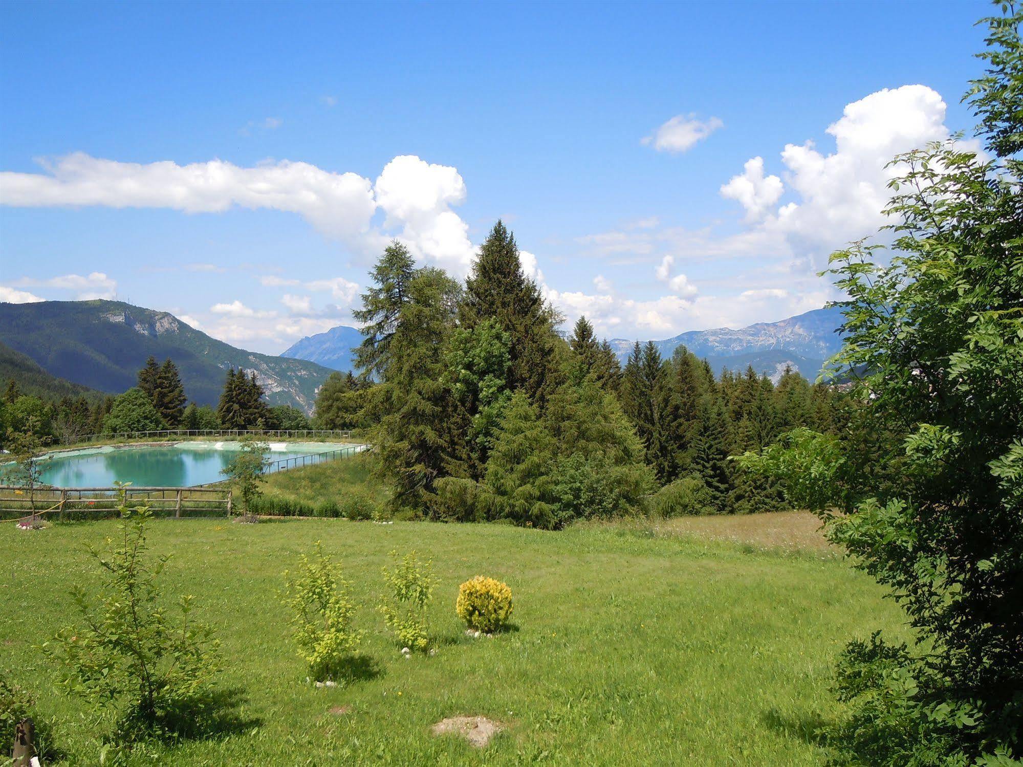 Hotel Seggiovia Folgaria Exterior foto